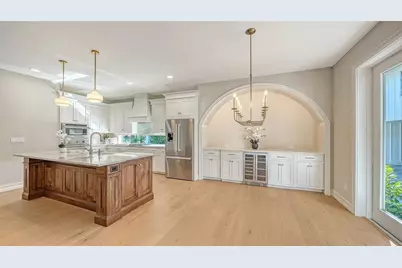 1850 Webber Street, Sarasota, FL 34239 - Photo 8