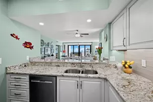 2020 Harbourside Dr, Longboat Key, FL 34228 - Photo 24