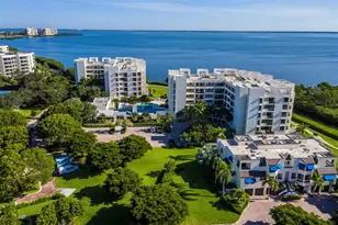 2020 Harbourside Dr, Longboat Key, FL 34228 - Photo 2