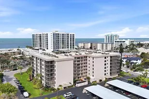 1001 Benjamin Franklin Dr, Sarasota, FL 34236 - Photo 2