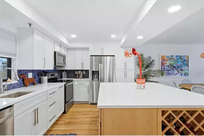 1001 Benjamin Franklin Drive #604, Sarasota, FL 34236 - Photo 4