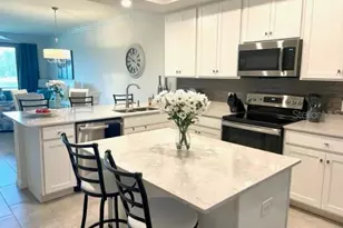 17626 Gawthrop Dr, Bradenton, FL 34211 - Photo 2