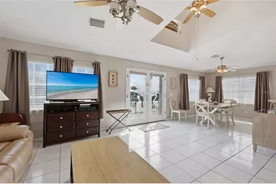 2806 Gulf Drive, Holmes Beach, FL 34217 - Photo 8