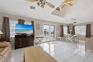 2806 Gulf Dr, Holmes Beach, FL 34217 - Photo 8