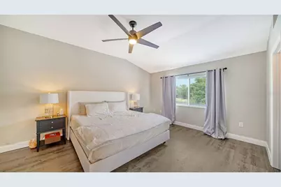 6122 Blue Runner Court, Lakewood Ranch, FL 34202 - Photo 30