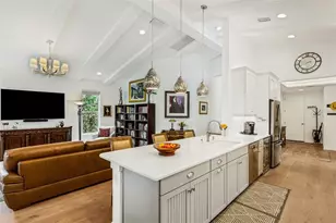 8034 Sandstar Wy, Sarasota, FL 34240 - Photo 12