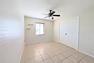 1122 68th Ave Dr W, Bradenton, FL 34207 - Photo 10