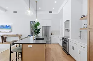 2538 Trinidad St, Sarasota, FL 34231 - Photo 18