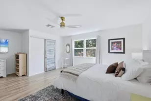 2538 Trinidad St, Sarasota, FL 34231 - Photo 36