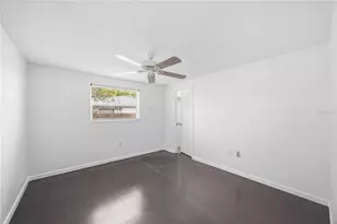 2546 Parma St, Sarasota, FL 34231 - Photo 38