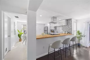 2546 Parma St, Sarasota, FL 34231 - Photo 16