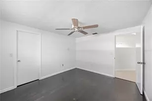 2546 Parma St, Sarasota, FL 34231 - Photo 36