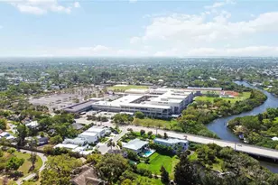 2546 Parma St, Sarasota, FL 34231 - Photo 72