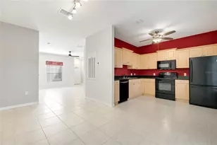 7698 Plantation Cir, Bradenton, FL 34201 - Photo 6