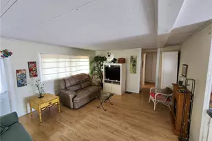 305 Batan Ct, Bradenton, FL 34207 - Photo 8