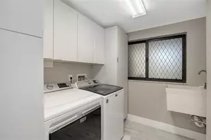 2120 Harbourside Dr, Longboat Key, FL 34228 - Photo 18