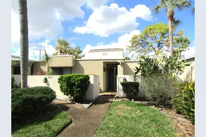 2405 Crispin Court #E1, Sarasota, FL 34235 - Photo 1