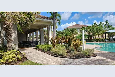 3104 Oriole Drive #101, Sarasota, FL 34243 - Photo 4