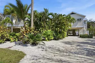 246 Gladiolus St, Anna Maria, FL 34216 - Photo 8