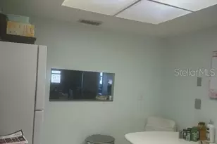 4079 Lake Bayshore Dr, Bradenton, FL 34205 - Photo 6