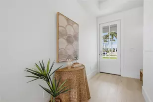 680 Key Royale Dr, Holmes Beach, FL 34217 - Photo 6