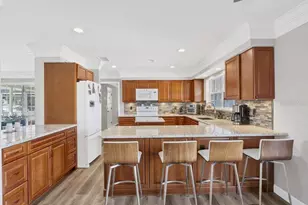 2005 W 21st Street W, Palmetto, FL 34221 - Photo 8