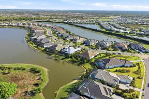 8465 Pavia Way, Lakewood Ranch, FL 34202 - Photo 70