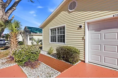 3804 41st Avenue W, Bradenton, FL 34205 - Photo 2