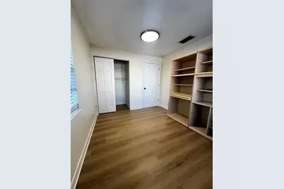 3008 Hillview Street, Sarasota, FL 34239 - Photo 20