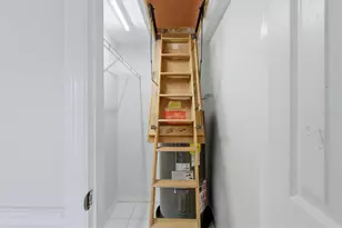 4205 Castlebridge Ln, Sarasota, FL 34238 - Photo 26