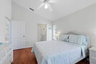 4205 Castlebridge Ln, Sarasota, FL 34238 - Photo 16