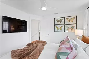 1140 Oak St NE, Saint Petersburg, FL 33701 - Photo 36