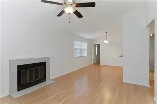 3833 59th Ave W, Bradenton, FL 34210 - Photo 6