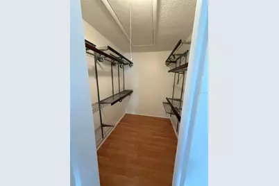 3833 59th Avenue W, Bradenton, FL 34210 - Photo 8