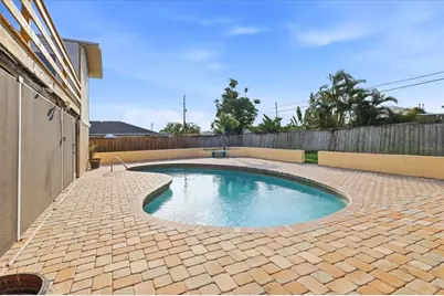 515 46th Street W, Palmetto, FL 34221 - Photo 28