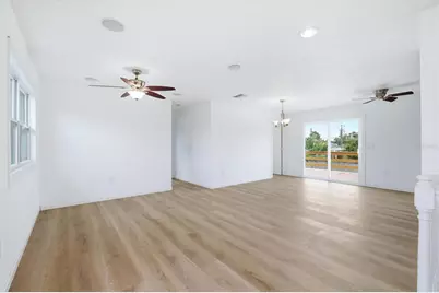 515 46th Street W, Palmetto, FL 34221 - Photo 4