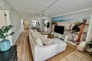 7203 Curtiss Ave, Sarasota, FL 34231 - Photo 8