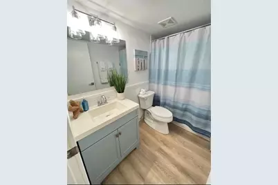 7203 Curtiss Avenue #1A, Sarasota, FL 34231 - Photo 16