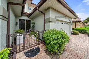 8406 Miramar, Lakewood Ranch, FL 34202 - Photo 4