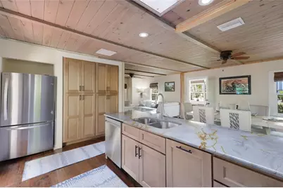 7030 Poinsettia Avenue, Longboat Key, FL 34228 - Photo 14