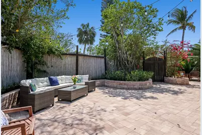 7030 Poinsettia Avenue, Longboat Key, FL 34228 - Photo 36