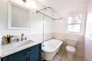 1119 40th St, Sarasota, FL 34234 - Photo 10