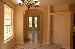 7803 33rd St E, Sarasota, FL 34243 - Photo 8