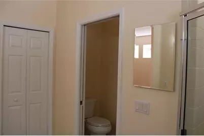 7803 33rd Street E, Sarasota, FL 34243 - Photo 18