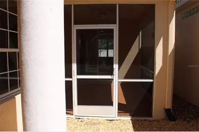 7803 33rd Street E, Sarasota, FL 34243 - Photo 32