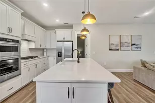 6304 Winding Pne Dr, Nokomis, FL 34275 - Photo 10