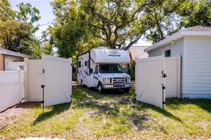 1101 2nd St W, Bradenton, FL 34205 - Photo 36