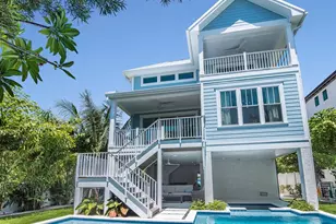 419 Alamanda Rd, Anna Maria, FL 34216 - Photo 42