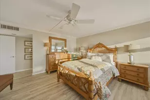 633 Alhambra Rd, Venice, FL 34285 - Photo 36