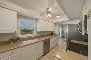 633 Alhambra Rd, Venice, FL 34285 - Photo 22